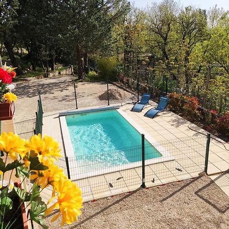 Maison Confortable A Ansouis Dans Le Luberon Exterior photo